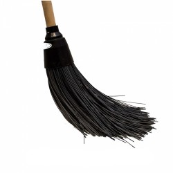 Метла пластиковая с черенком Лемира